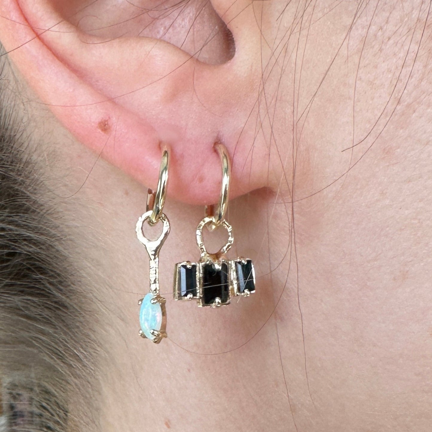 Gemma Black Spinel Hoop in Gold