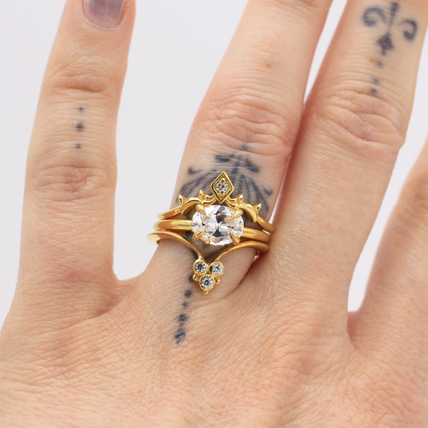 Seraphina East-West Lab Diamond Solitaire