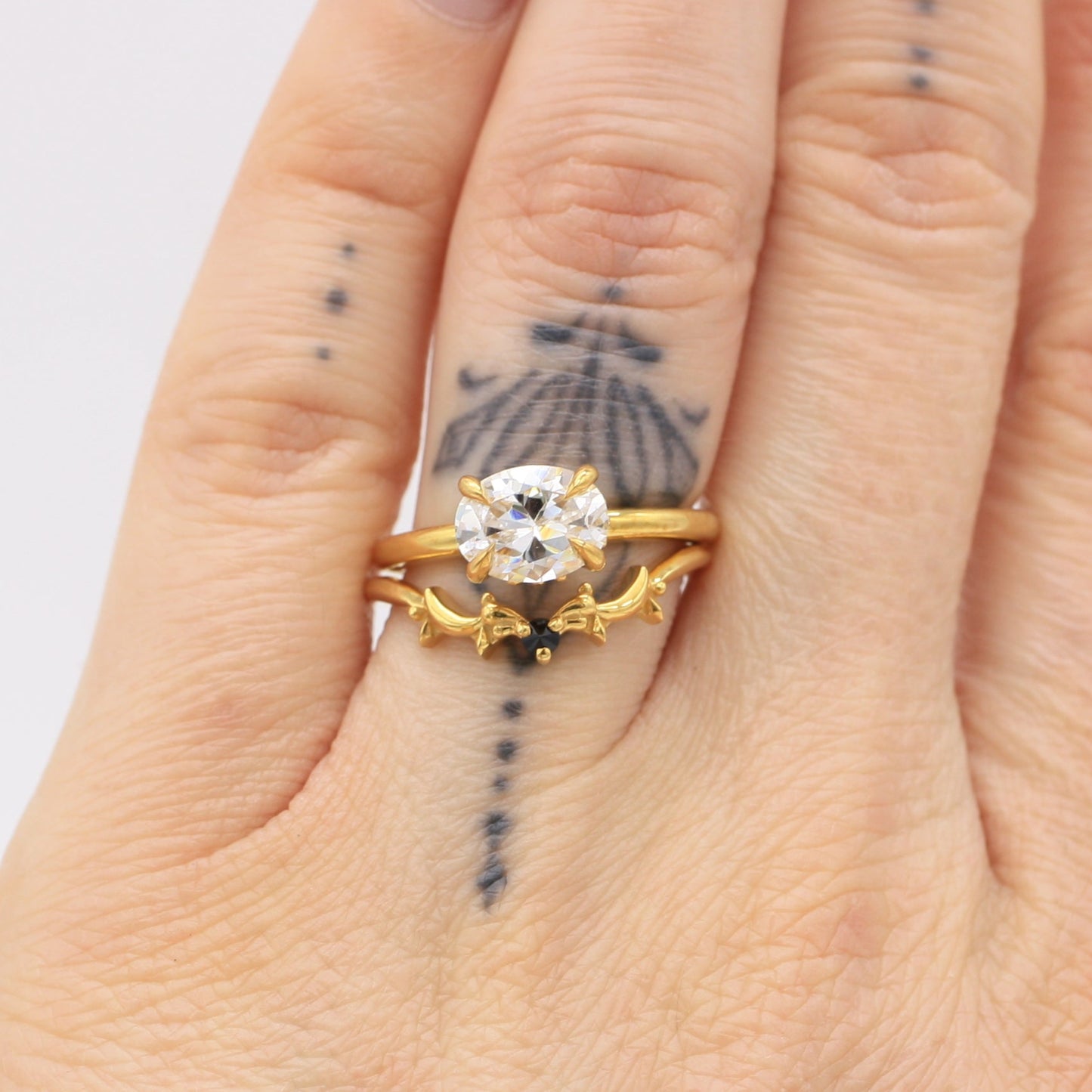 Lunetta Black Diamond Fitted Band