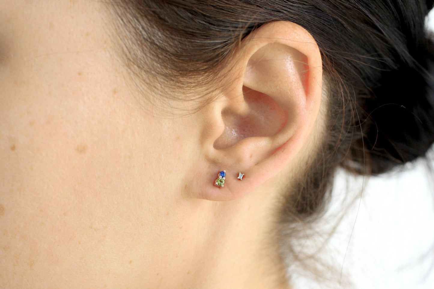 Laetus Blue and Green Single Stud