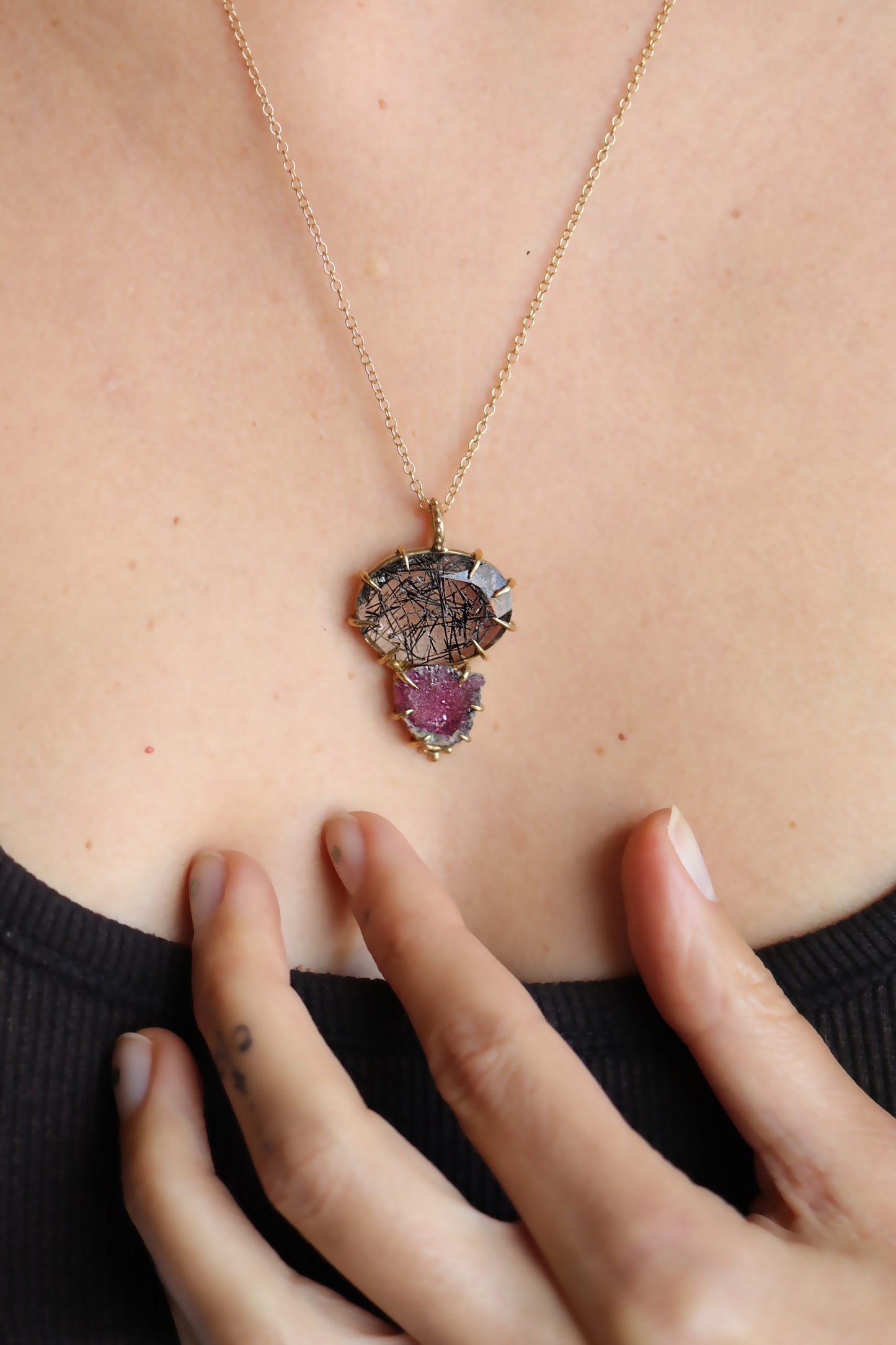 Regiis Black and Pink Necklace