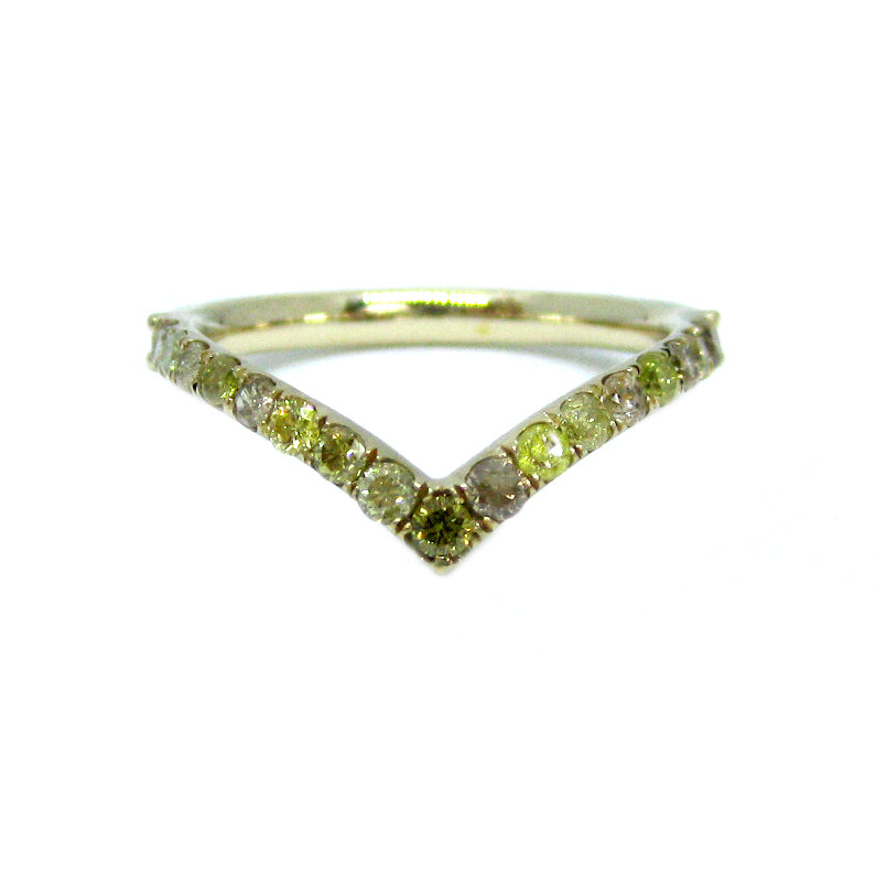 Varinia Champagne Diamond Band