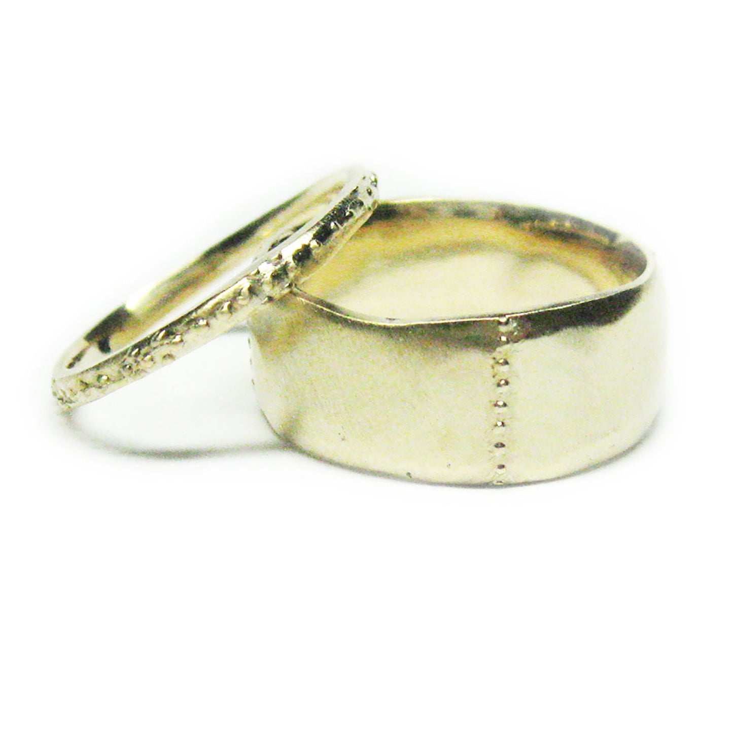 Julian Granulated Wedding Rings