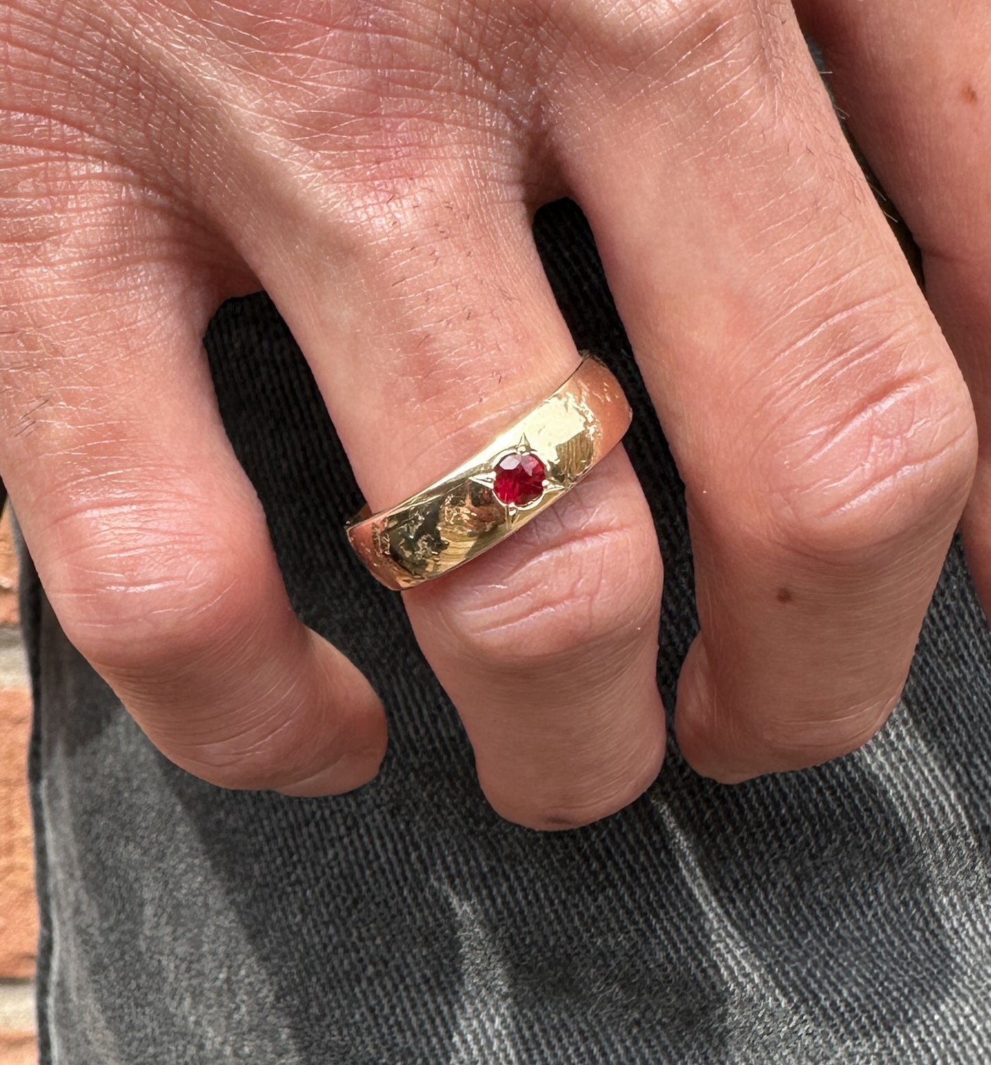 Hellenic Single Ruby Band