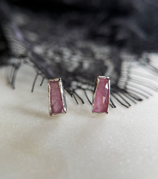 Minima Pink Sapphire Studs