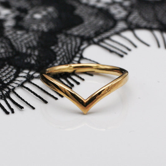 Lirael Narrow Fitted Band